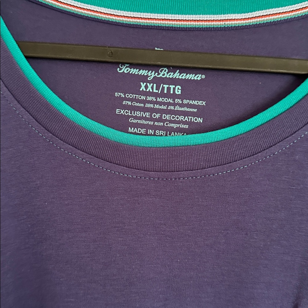 Tommy Bahama Navy Blue T-Shirt with Embroidered Logo. Men’s XXL - Picture 3 of 4
